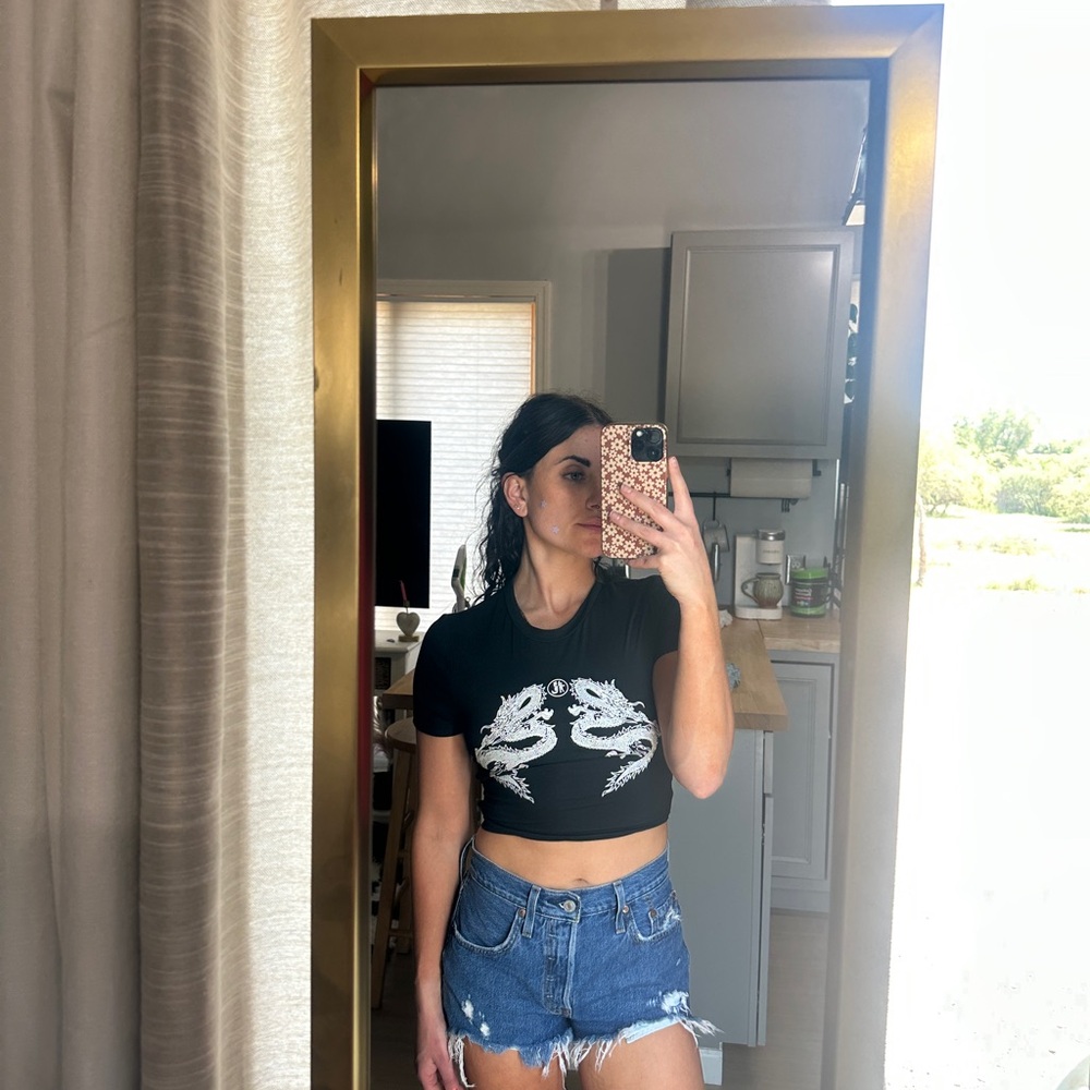 Black Dragon Print Crop Top